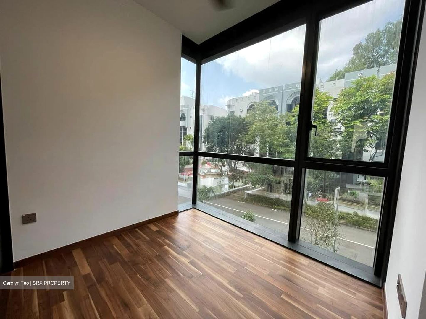 Hyll On Holland (D10), Condominium #583326571